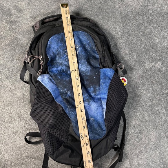 Osprey Daylite Backpack 13L Galaxy Print Black Blue Laptop Hydration Hiking - Picture 13 of 16